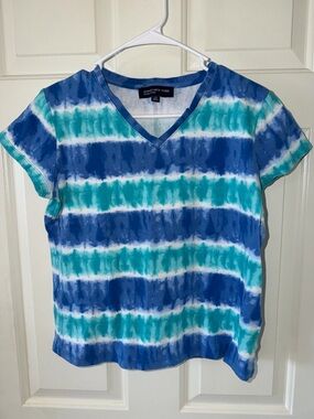 Jones New York Blue & Teal Striped V-Neck Tee